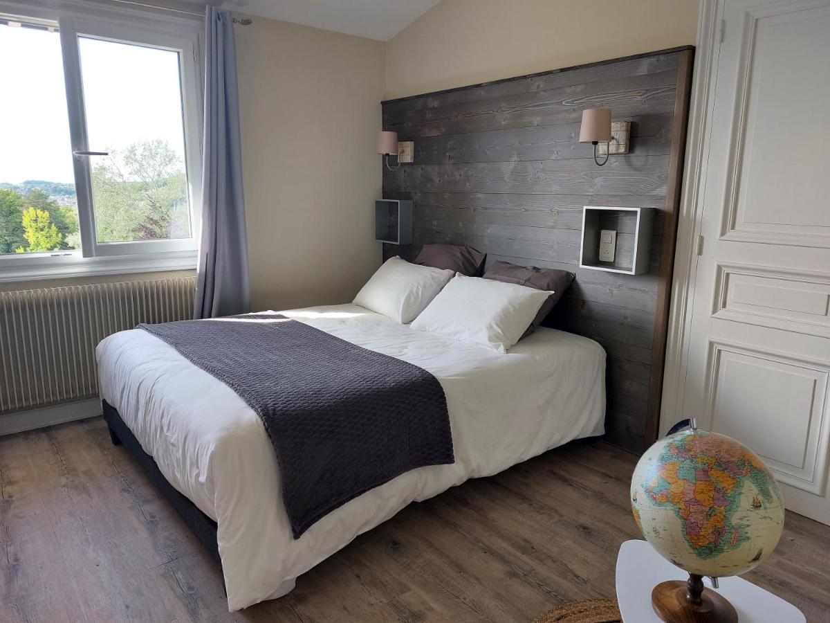 Chambres D'Hotes Le Relais Globe Trotteur Montaigu  Exterior photo